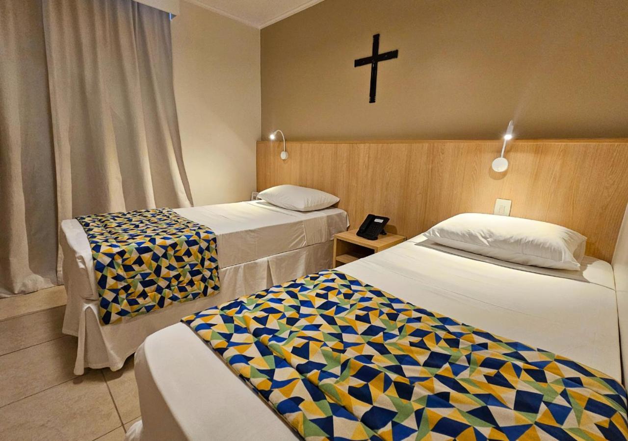 Hotel Rainha Dos Apóstolos 3*